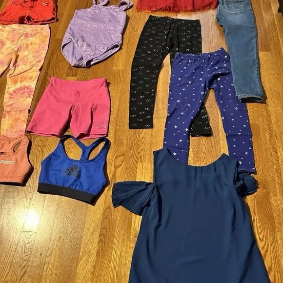 GIRL'S Clothing LOT Size 10/12, All Seasons - Picture 4 of 4